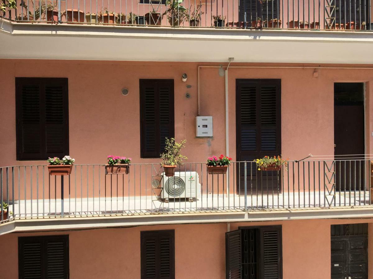 A Casa Di Clara Apartment Syracuse Luaran gambar